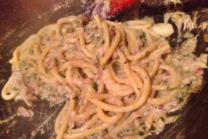 Pasta fresca con zucchini e panna
