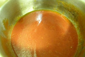 Tortelloni alla carne cu sos mamma rossa
