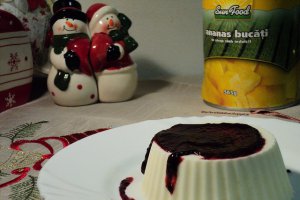 Panna cotta cu ananas