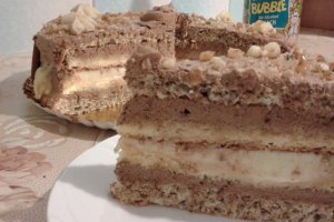 Tort cu blat de nuca si crema de ciocolata si lamaie