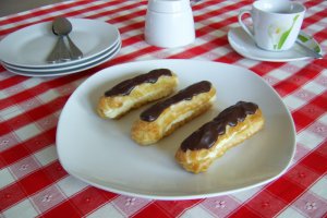 Eclere cu crema de vanilie a la Gaby_d