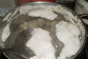 Ciorba de porc cu ou