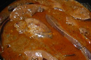 Ficat de porc fragezit in lapte