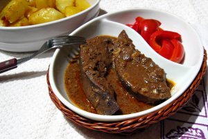 Ficat de porc fragezit in lapte
