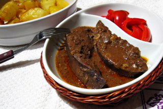 Ficat de porc fragezit in lapte