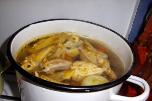 Supa de gaina cu galuste