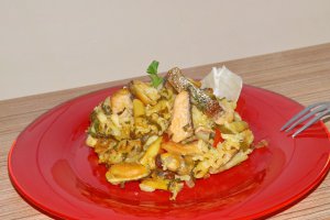 Paella cu fructe de mare si peste