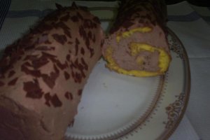 Rulada cu ciocolata si banane