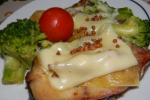 Somn gratinat si broccoli