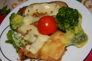 Somn gratinat si broccoli
