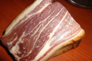 Ciorba cu legume si prosciutto