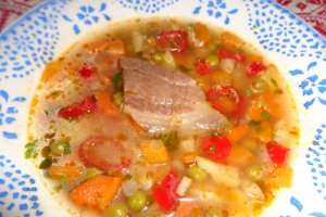 Ciorba cu legume si prosciutto
