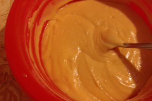 Briose cu crema de ananas