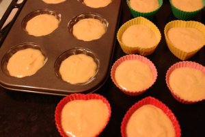 Briose cu crema de ananas