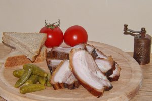 Piept de porc cu soric crocant