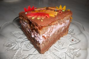 Tort colorat