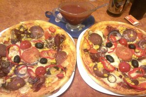 Pizza - asa cum o fac eu - home made by Carmen