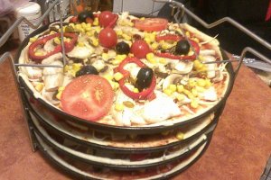 Pizza - asa cum o fac eu - home made by Carmen