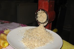 Desert placinta cu mere si nuca
