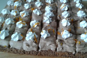 Prajitura cu crema de ciocolata si portocale