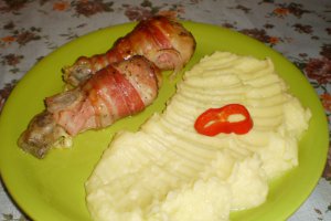 Pulpe de pui impachetate la cuptor