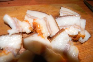 Pulpa de porc coapta in foi de varza  murata
