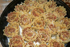 Rulouri de lasagna