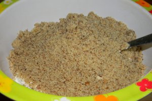 Panettone cu crema de smantana si nuca