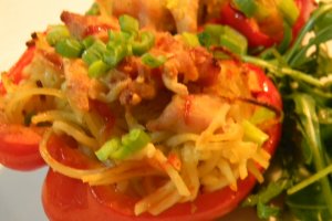 Ardei umpluti cu spaghete si curcan