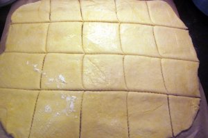 Bucăți de pizza umplute