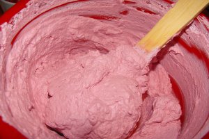 Briose cu crema de mure