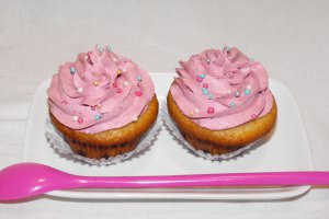 Briose cu crema de mure