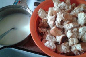 Budinca aromata din chifle
