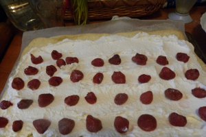 Rulada cu crema cu mascarpone si capsuni