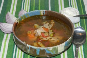 Ciorba de coaste de porc