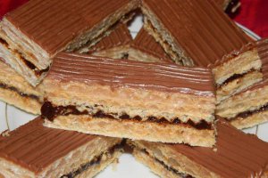 Foi de napolitane cu crema de rahat