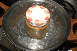 Tort cu ciocolata si caramel