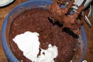 Tort cu ciocolata si caramel