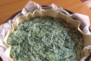 Tarta sarata cu spanac si ricotta
