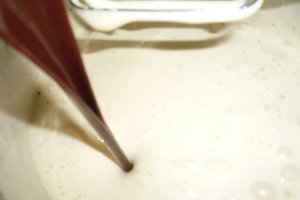Desert prajitura cu ciocolata si crema de cafea
