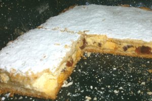 Placinta cu branza proaspata de vaci degresata