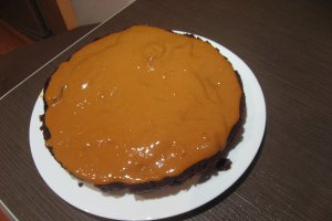 Prajitura cu caramel si ciocolata