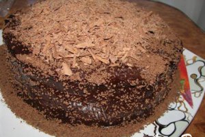 Tort de ciocolata