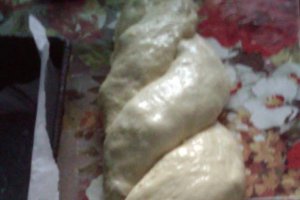 Cozonaci pufosi
