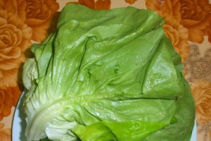 Salata verde cu ceapa si castravete