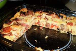 Budinca de pulpe dezosate,carnati si branza topita Delaco