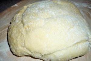 Pide cu branza si susan