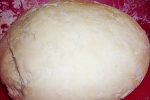 Pide cu branza si susan