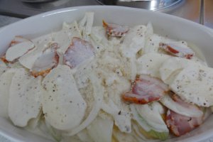 Cartofi gratinati cu kaiser