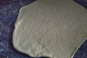 Pizza cu sunca si branza